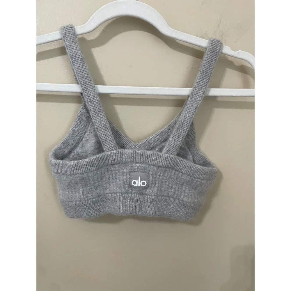 Alo Yoga Cashmere Plush Waffle V-Neck Bra W9654R Size S Gray Bralette Brami